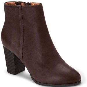 Vionic Women’s Perk Kennedy Boot Size 10